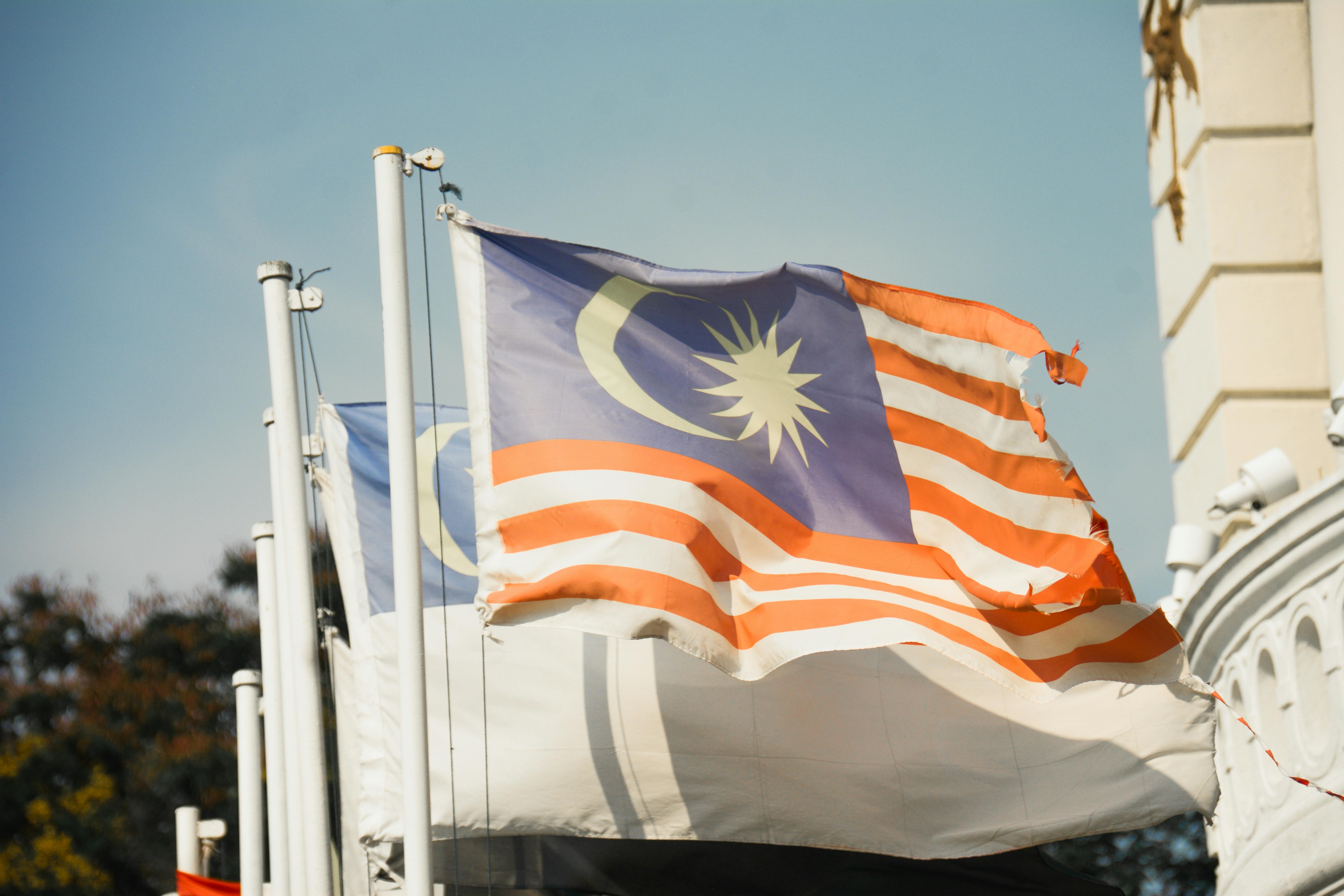 Ingin tahu di mana saja spot wisata populer di Malaysia?